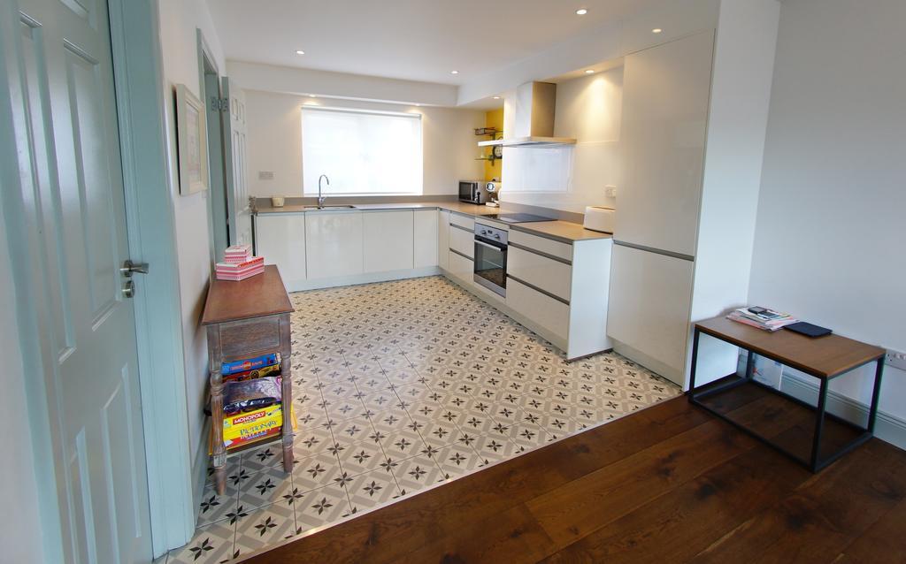 Villa Kinsale Extérieur photo